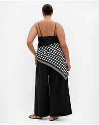 City Chic - Spot Print Scarf
