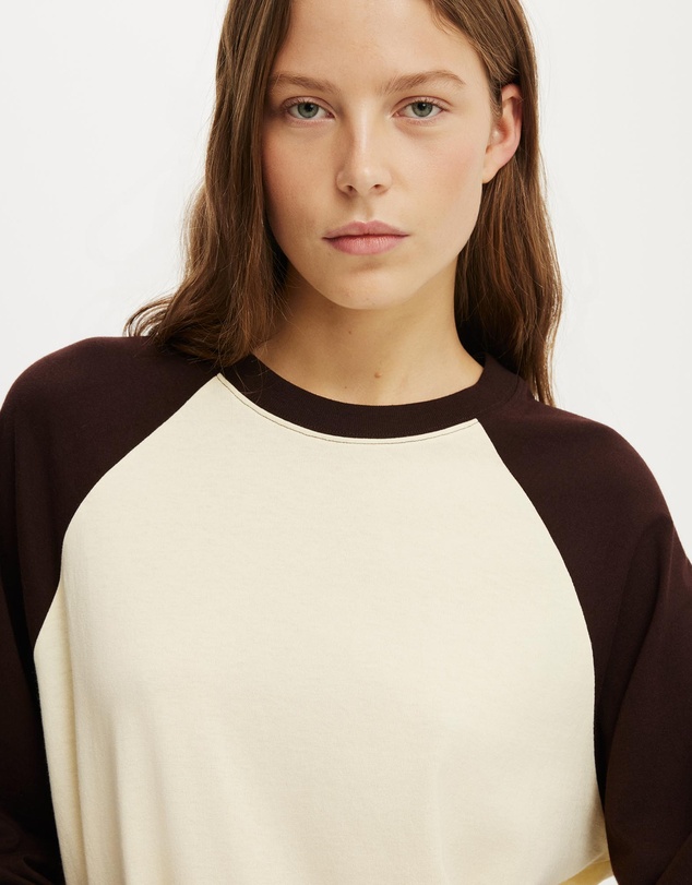 Cotton On - Boxy Raglan Long Sleeve Tee