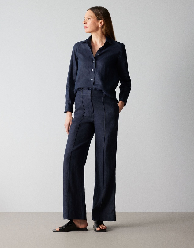 Trenery - Linen Classic Shirt in Night Sky