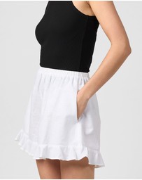 MVN - Ruffle Shorts