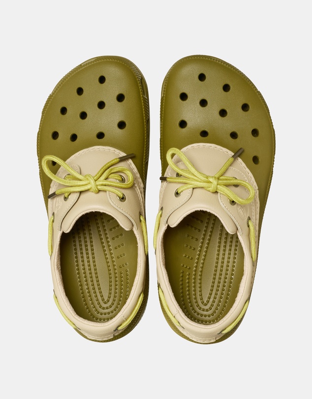 Crocs - Classic Boat Shoes - Unisex