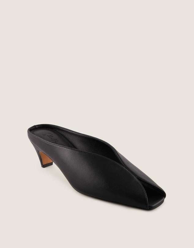 Shelly Shen - Cosmo Low Heels Black Leather