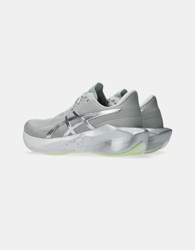 ASICS - Novablast 6 Platinum - Women's
