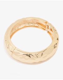 Lovisa - Gold Hammered Classic Bangle