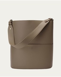 Freja NYC - Tall Tote - ICONIC EXCLUSIVE