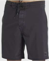 Quiksilver - Mens Surfsilk Street Trunk 18