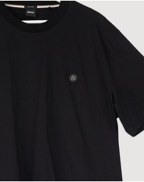 Revibe - Repaired BOSS C-Taut T-Shirt - AU One Size