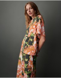 Kowtow - Montage Tee