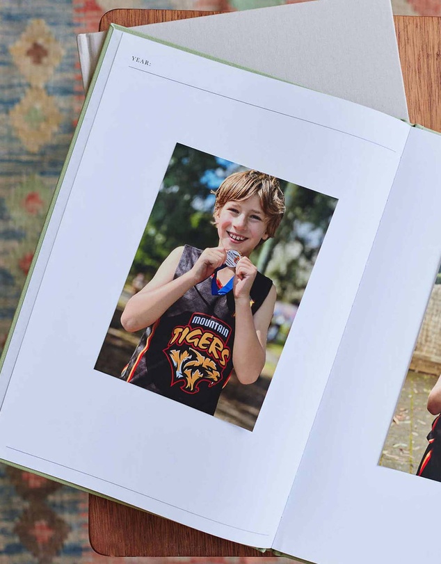 Write to Me - Sport Photos Journal