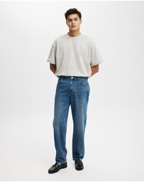 Cotton On - Box Fit T-Shirt