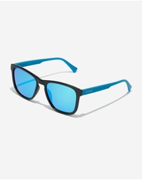 Hawkers Co - HAWKERS- Polarized Black Clear Blue ZHANNA Sunglasses for Men and Women UV400