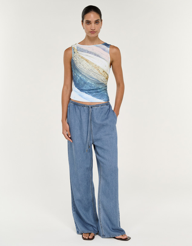 Staple the Label - Zelie Mesh Twist Top