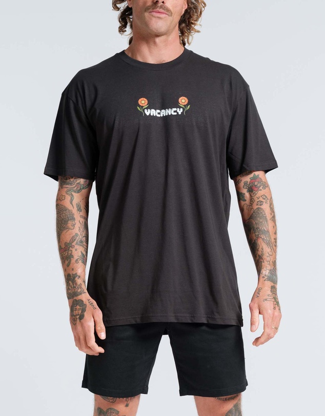 Vacancy Co - Flower Power Tee