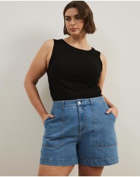 Atmos&Here Curvy - Samira Relaxed Denim Shorts