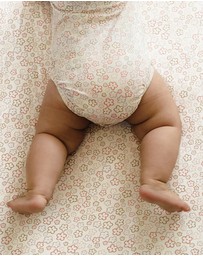 Kynd Baby - Fitted Cot Sheet in Spring Blossom