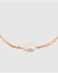 Izoa - Amarae Pearl Necklace