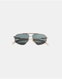 Soda Shades - Rozalia Russia x Soda Shades - Shade 002 Gold Gold
