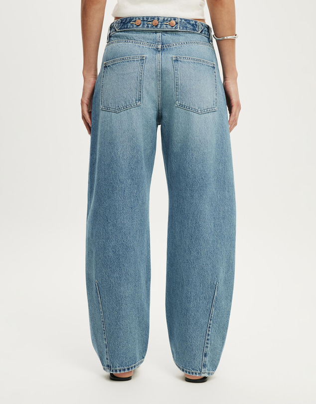 Cotton On - Mid Rise Barrel Jean