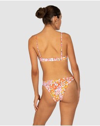 Baku Swimwear - Biarritz B/C Cup Ruched Underwire Bikini Bra Top