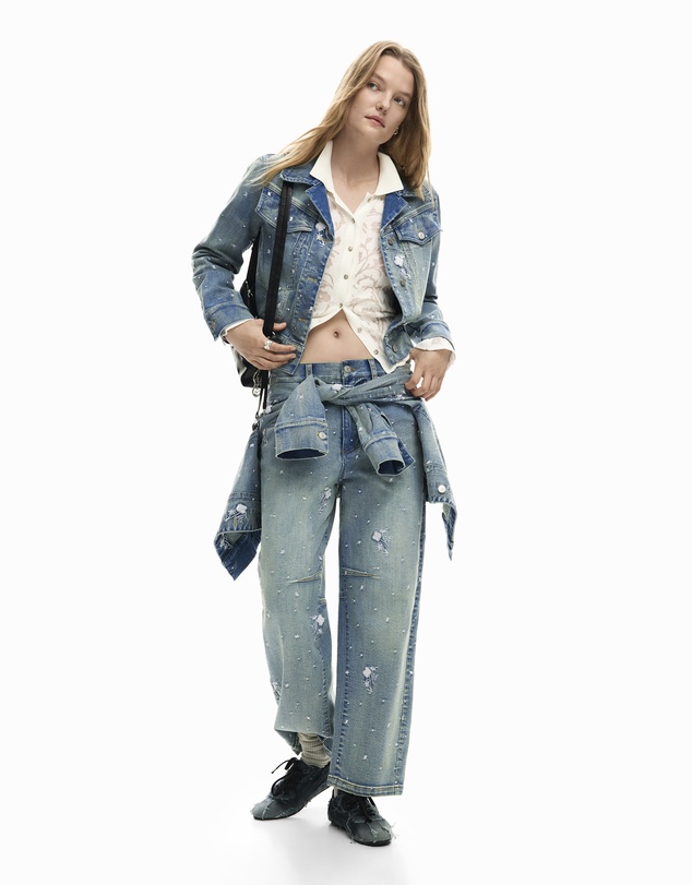 Desigual - Embroidered jeans