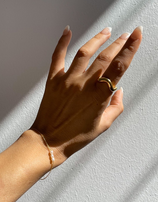 SAINT VALENTINE - Mini Pearl Bracelet - Gold