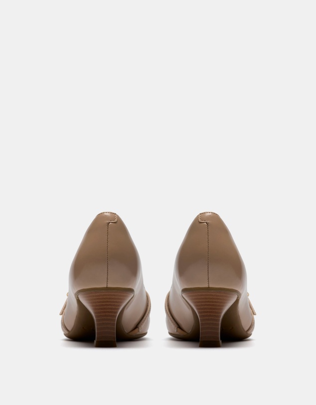 Clarks - Kepley Star Beige