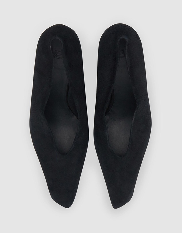 CAMILLA AND MARC - Wave Pumps
