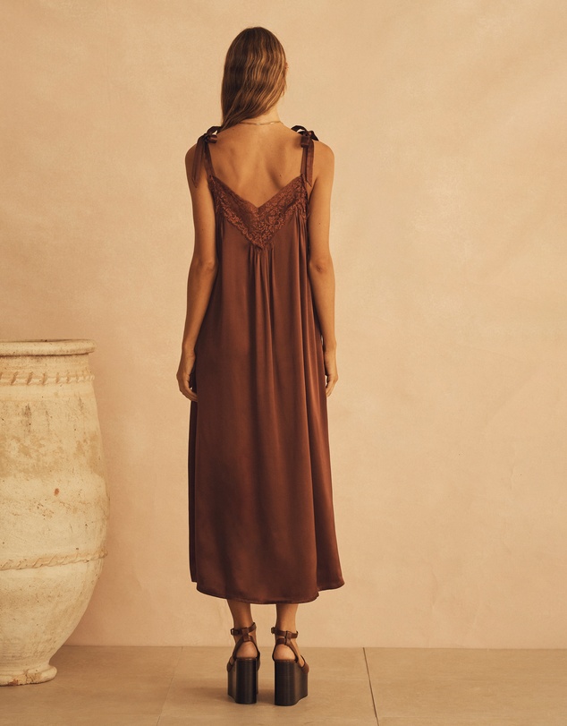 AUR OCEA - Silk V Slip Dress