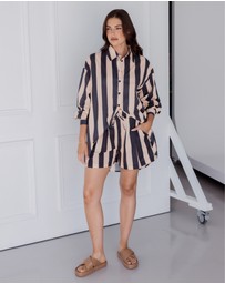 ALEXANDRA - Raz Shorts Navy & Peach Stripe