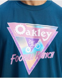 Oakley - Retro Triangle Tee 1.0