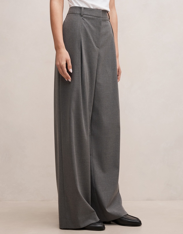 Forever New - Orla Overlap Pants