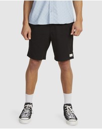 VonZipper - Mens Twill Dogs Walkshorts