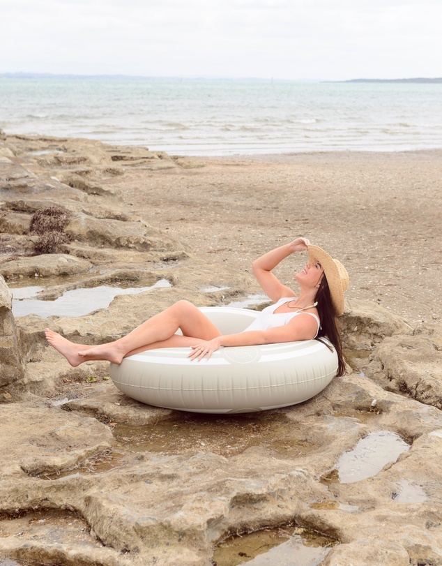 &Sunday - Sporty Oversized Inflatable Pool Tube- Clay