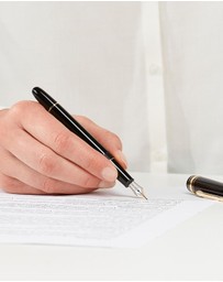 Montblanc - Meisterstück Gold-Coated Classique Fountain Pen