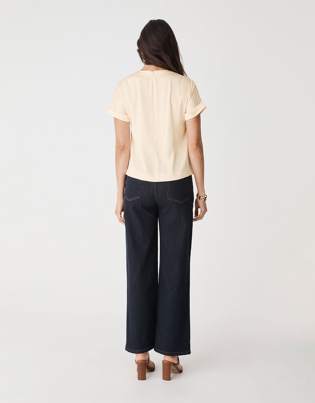 Forcast - Cameron Satin Tee