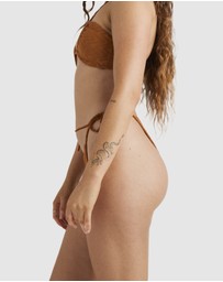 RVCA - Tezzy Wave Skimpy Bikini Bottoms