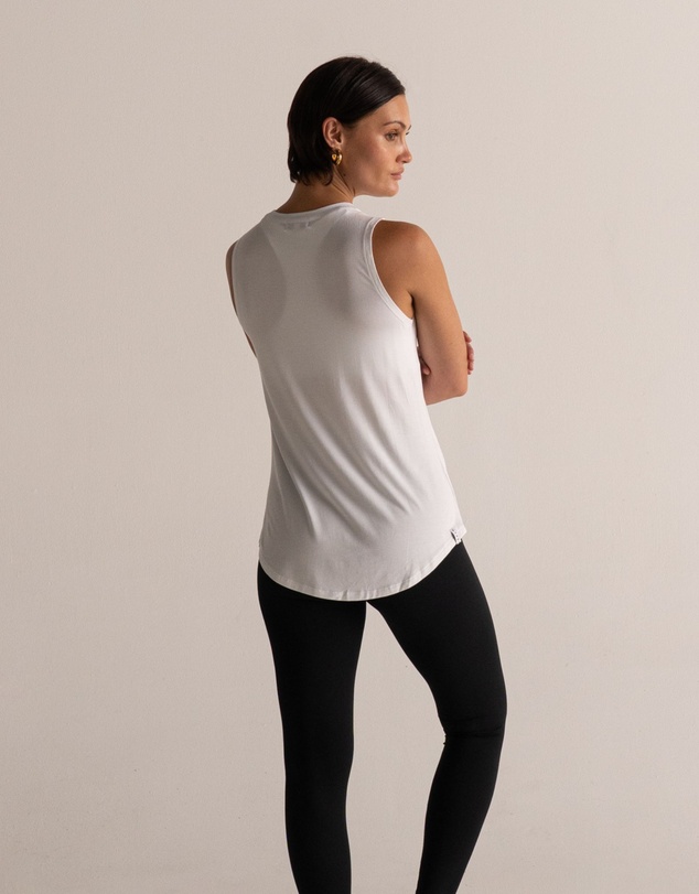 HyperLuxe The Label - Tank Top