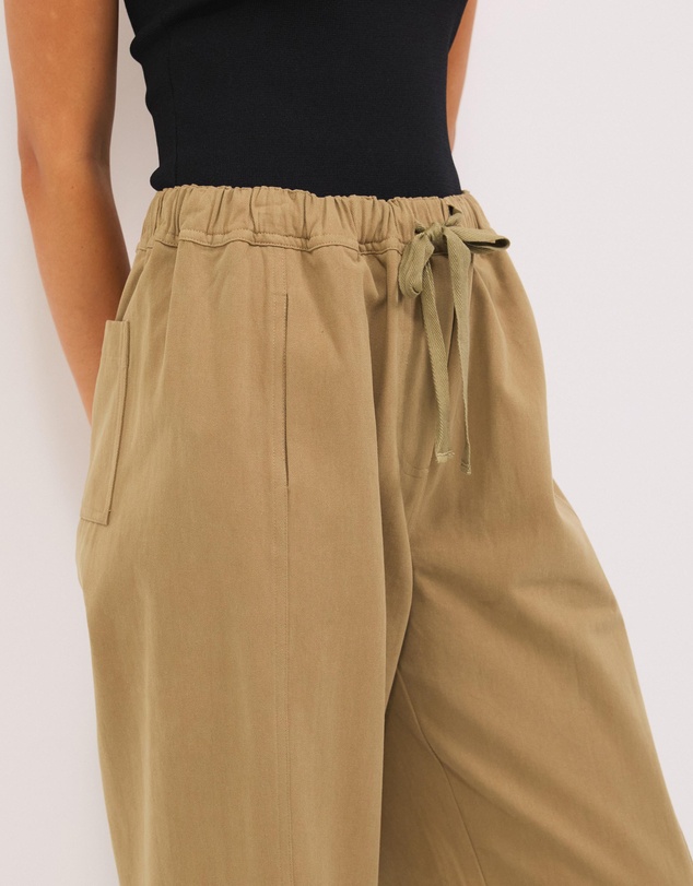 Calli - Matt Soft Twill Pants