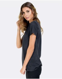 DVNT - Womens Devoid Standard Tee