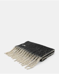 Morgan & Taylor - Cosette Chunky Two-Toned Scarf in Black & White