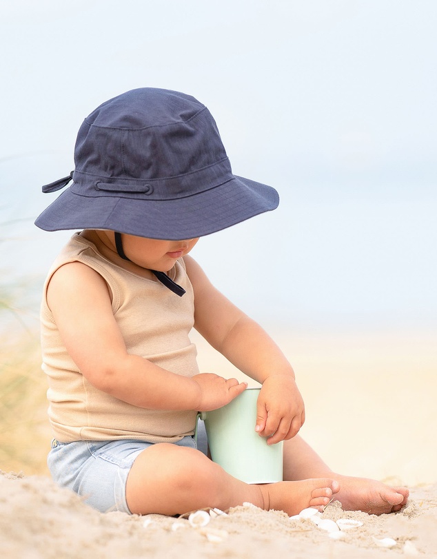 Toshi - Sunhat Olly