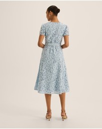 Review - Isadora Lace Shirt Dress