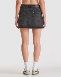 Lee - Relaxed Mini Skirt