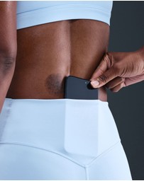 Nike - Universa Dri-FIT High-Waisted 7/8 Leggings with Pockets