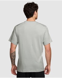 Nike - Primary Dri-FIT SS Versatile Top