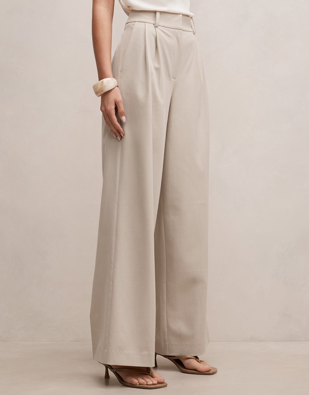 Forever New - Etta Pleated Wide Leg Pants