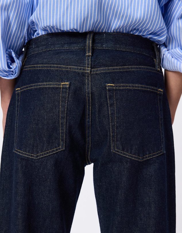 Frame Denim - The Hang Jeans