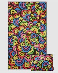 Gali Swimwear - Gathering Pipis Sand-Free Beach Towel