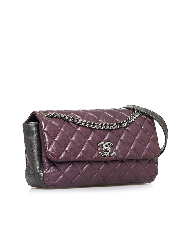 Pre-Loved by Azura Reborn - Pre-Loved Chanel Quilted Leather Flap Bag with Chain Straps