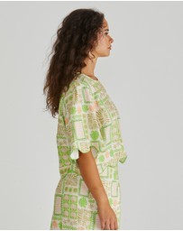 Sass - Emmett Shell Scallop Top